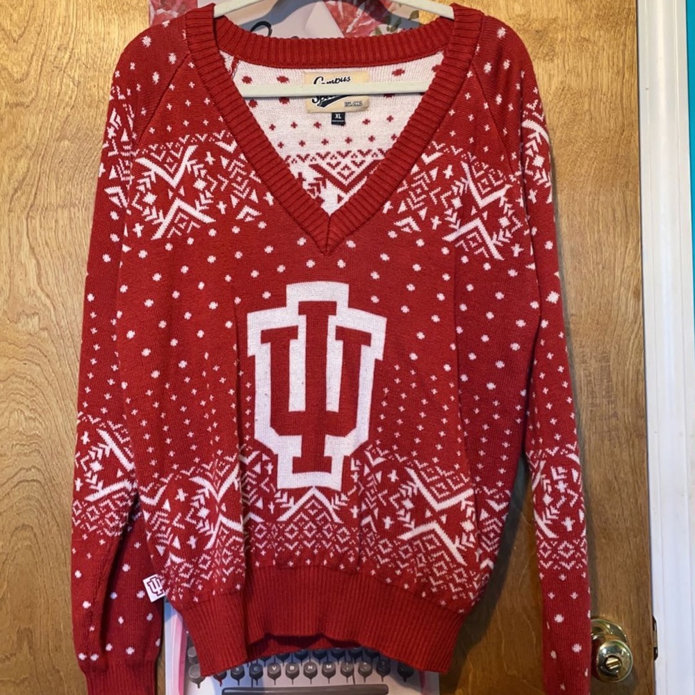 Campus Specialties Indiana University IU Winter Christmas V Neck Sweater Size XL